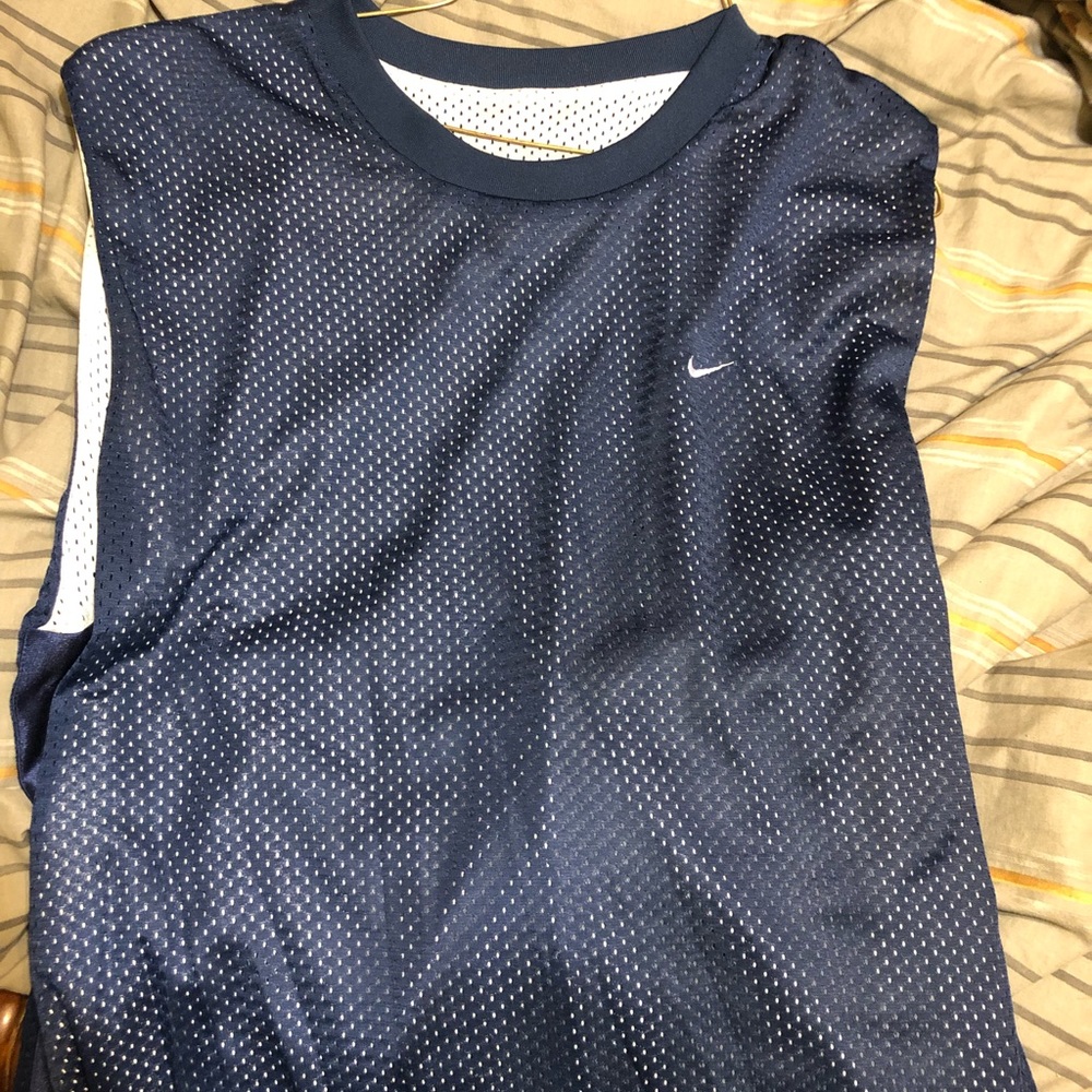 Nike sleeveless jersey